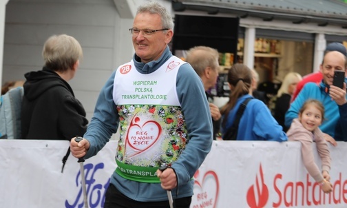 Od lat ideę transpantologii wspiera ks. Piotr Sadkiewicz, proboszcz w Leśnej koło Żywca.