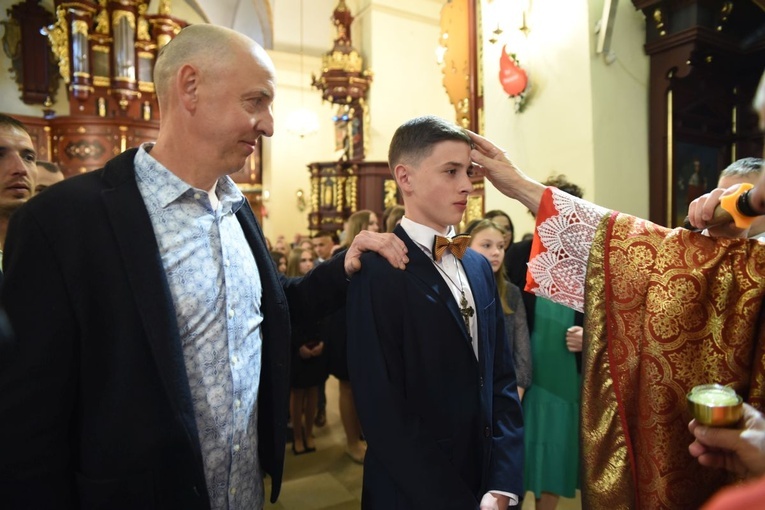 Bierzmowanie u św. Elżbiety w Starym Sączu