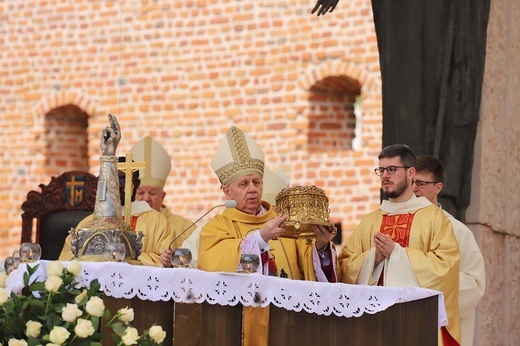 Procesja św. Stanisława z Wawelu na Skałkę