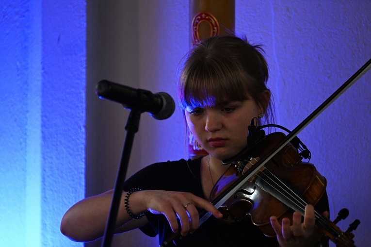 Spektakl muzyczny w Ustroniu Morskim