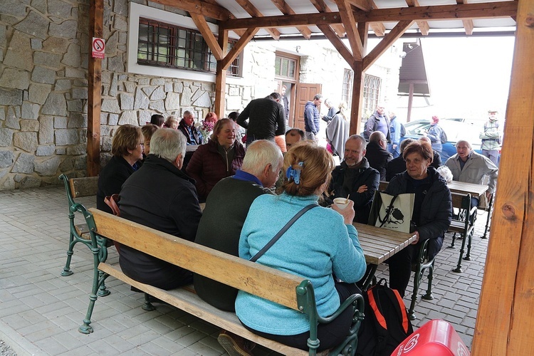 Pielgrzymka rodzin do sanktuarium w Zlatych Horach