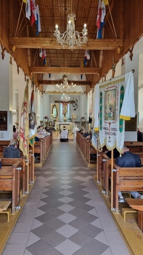 Z Maryją i dla Maryi