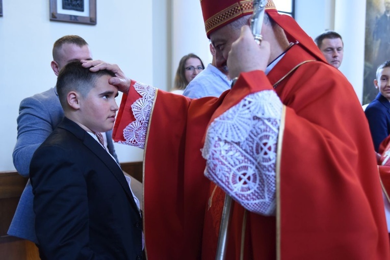 Bierzmowanie niesłyszących i słabosłyszących