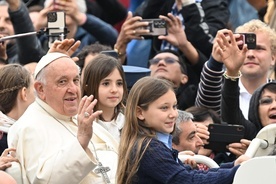 Papież: Tam się tak cierpi, bardzo się cierpi