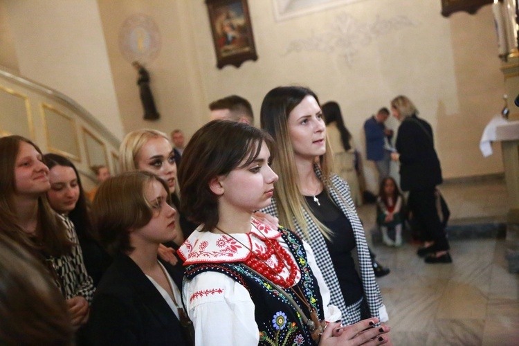 Bierzmowanie w Podegrodziu