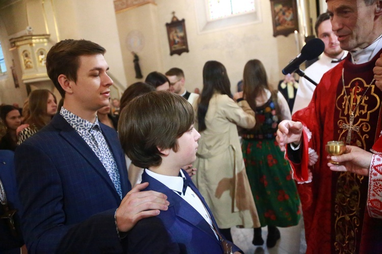 Bierzmowanie w Podegrodziu