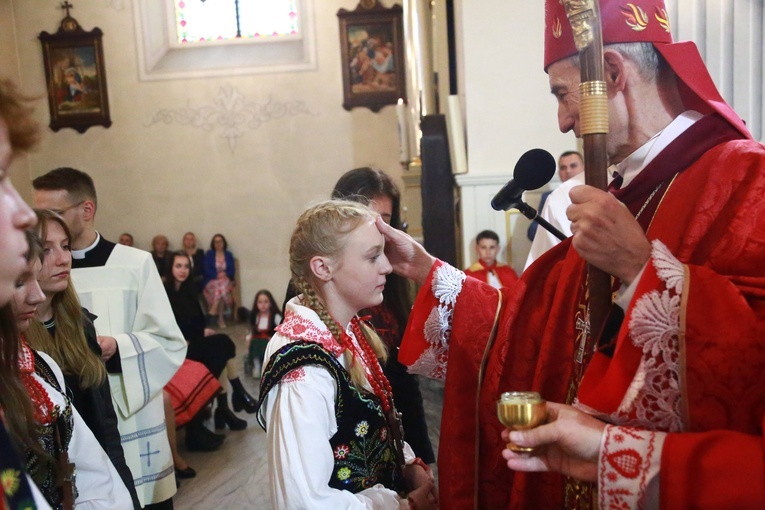 Bierzmowanie w Podegrodziu