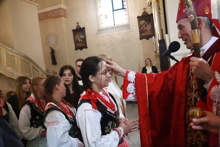 Bierzmowanie w Podegrodziu