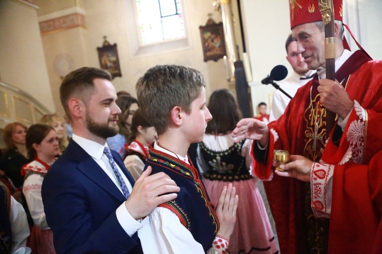 Bierzmowanie w Podegrodziu