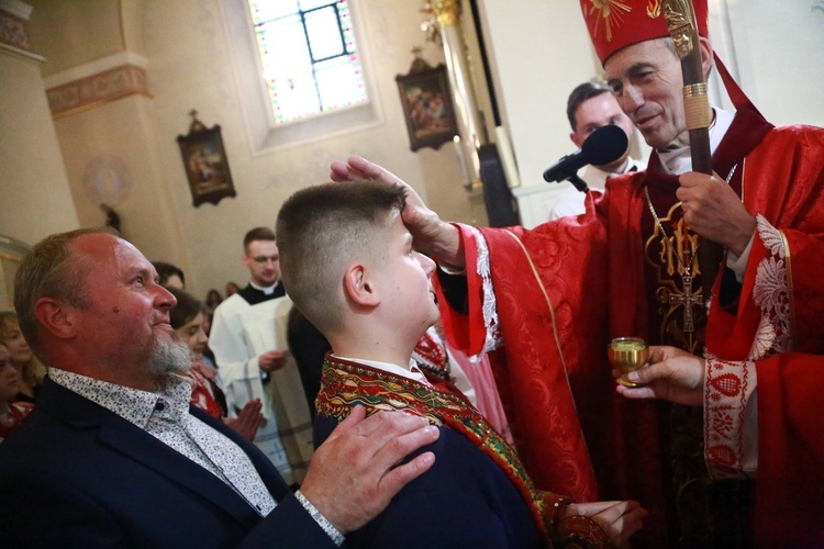 Bierzmowanie w Podegrodziu