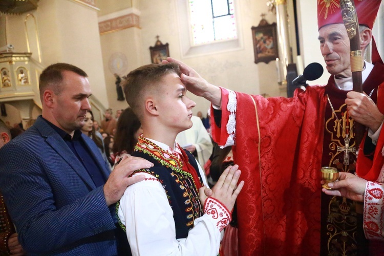 Bierzmowanie w Podegrodziu