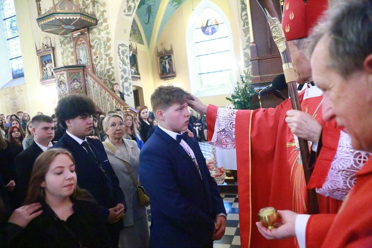 Bierzmowanie w Przecławiu