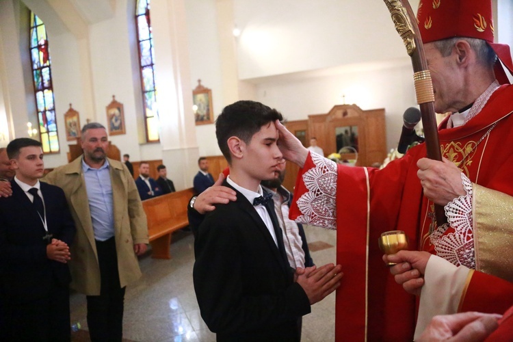 Bierzmowanie w Mielcu-Rzochowie