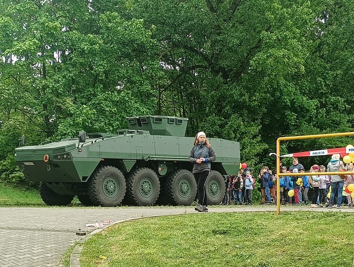 Siemianowice Śląskie. Start rajdu "Ja jade - Ty pomagasz"