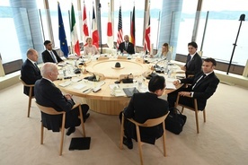 Zełenski nie przybędzie osobiście na szczyt G7 w Hiroszimie; wystąpi tam online
