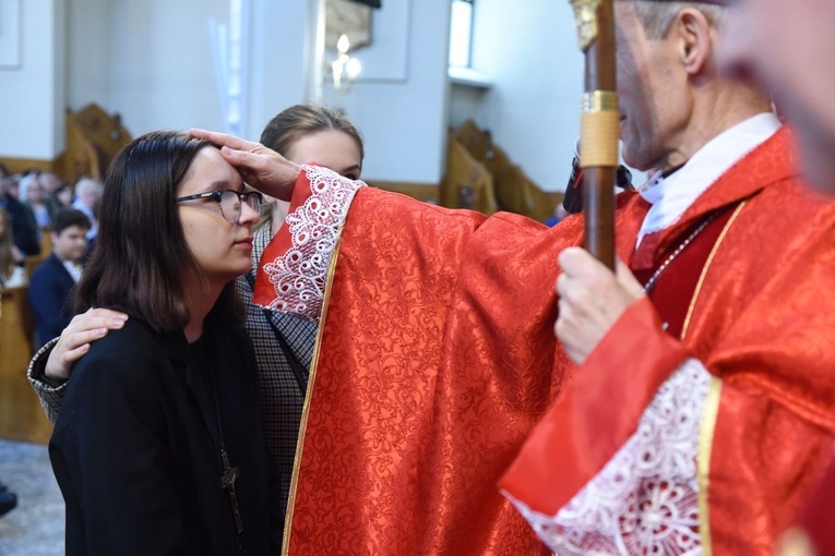 Bierzmowanie w parafii Trójcy Przenajświętszej w Mielcu