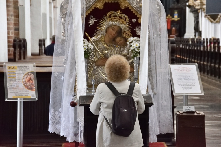 Matka Boża Oliwska w drodze na Kalwarię Wejherowską