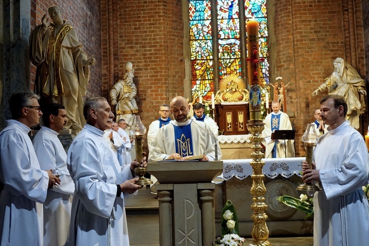 Pielgrzymka rodzin do Matki Bożej Pokornej