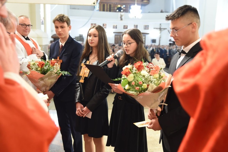 Bierzmowanie w Dąbrowie Tarnowskiej