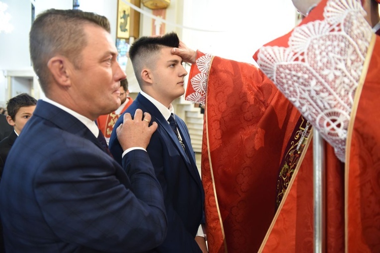 Bierzmowanie w Dąbrowie Tarnowskiej