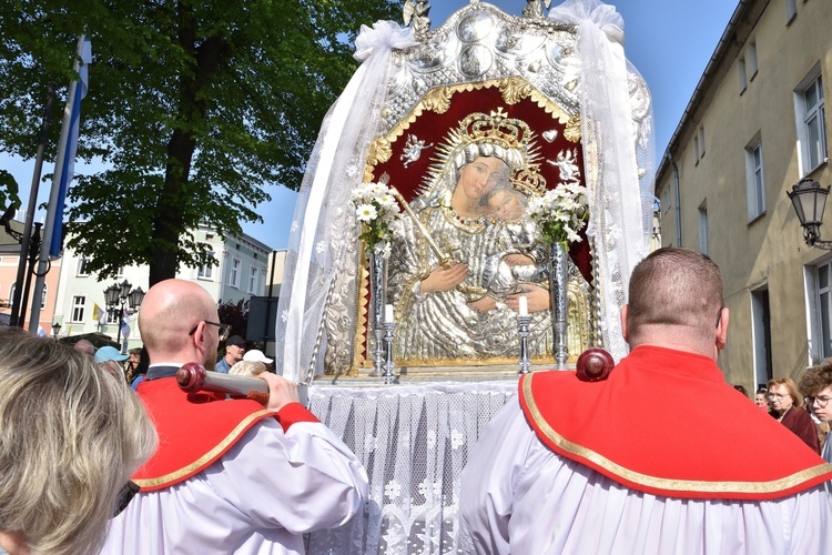 Tysiące pielgrzymów na Kalwarii Wejherowskiej