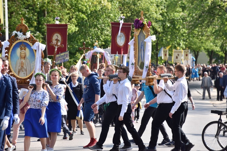 Tysiące pielgrzymów na Kalwarii Wejherowskiej