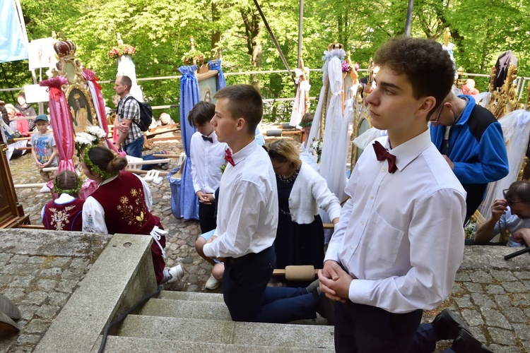 Tysiące pielgrzymów na Kalwarii Wejherowskiej