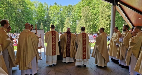 Zbuduj Bogu świątynię