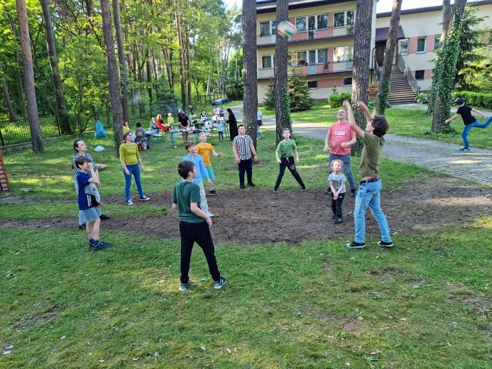 Ostrowiec Świętokrzyski. Parafialny Piknik Integracyjny