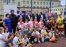 Śląskie. Powstanie ponad 30 nowych obiektów sportowych przy szkołach