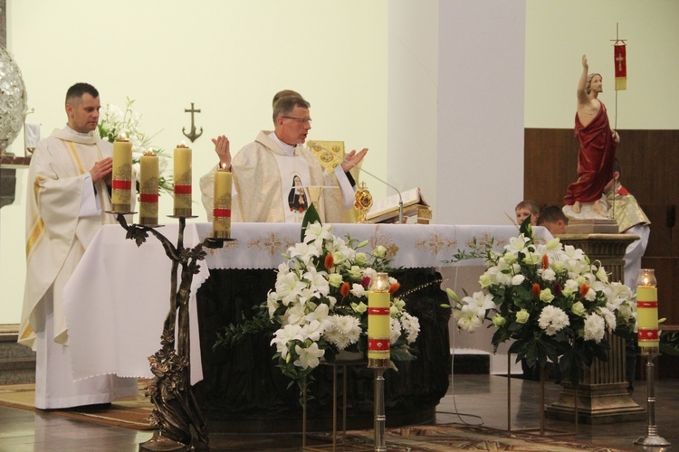 Bochnia. Wprowadzanie relikwii św. Rity do kościoła św. Pawła