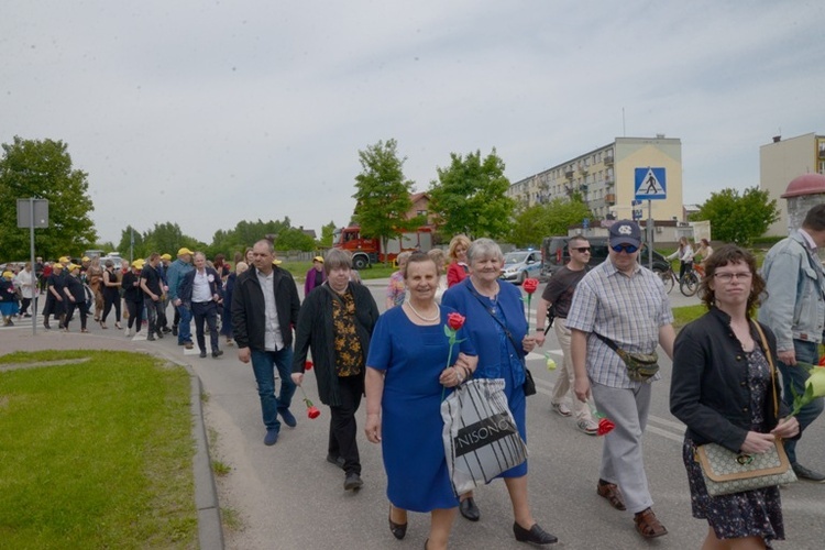 Laureaci nagrody „Człowiek o godnym sercu”