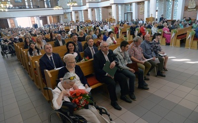 Laureaci nagrody „Człowiek o godnym sercu”