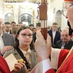 Bierzmowanie w kościele św. Jakuba w Tuchowie