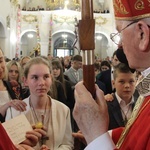 Bierzmowanie w kościele św. Jakuba w Tuchowie