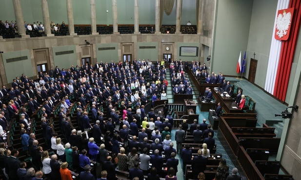 Sejm uczcił minutą ciszy pamięć Riada Haidara