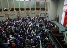 Sejm uczcił minutą ciszy pamięć Riada Haidara