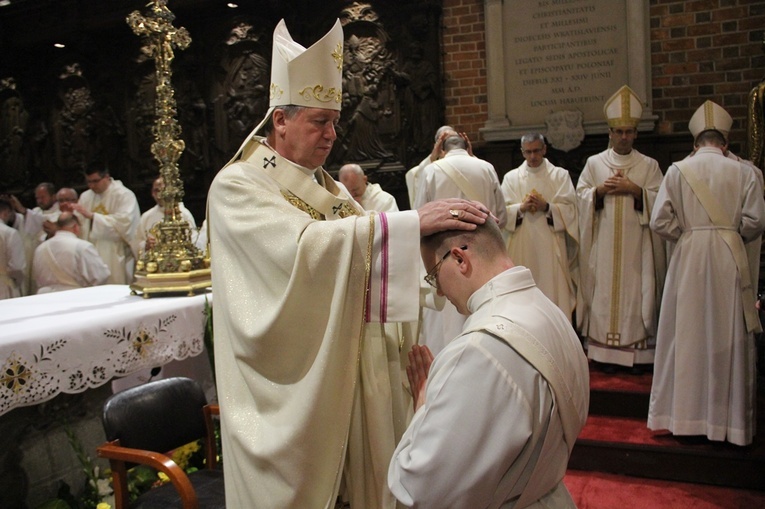 Chwała Panu za nowych prezbiterów!