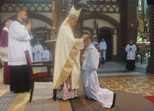 Święcenia kapłańskie w gliwickiej katedrze