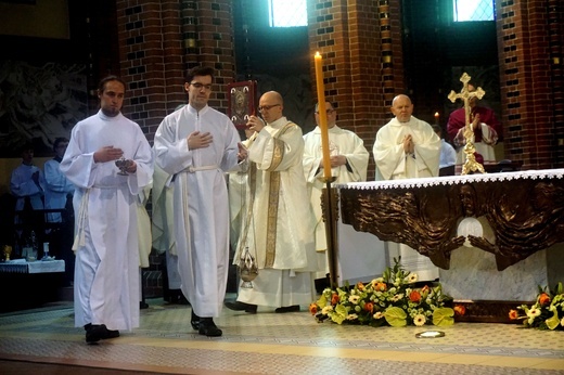 Święcenia kapłańskie w gliwickiej katedrze