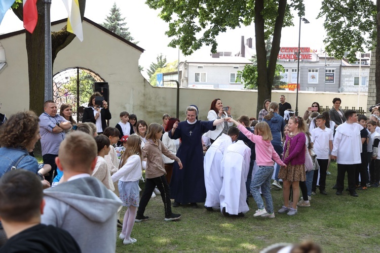 Pielgrzymka dzieci komunijnych do Janowa Lubelskiego