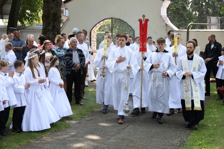 Pielgrzymka dzieci komunijnych do Janowa Lubelskiego