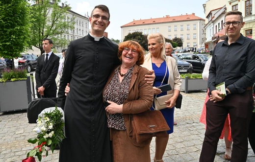 Święcenia kapłańskie w katedrze św. Mikołaja w Bielsku-Białej - 2023 - część 1.