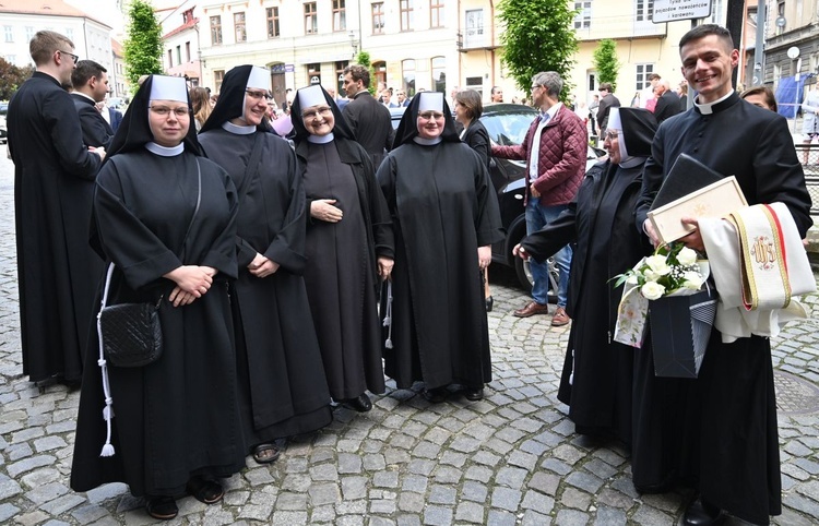 Święcenia kapłańskie w katedrze św. Mikołaja w Bielsku-Białej - 2023 - część 1.