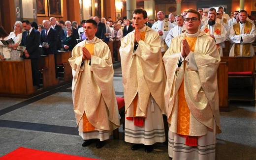 Święcenia kapłańskie w katedrze św. Mikołaja w Bielsku-Białej - 2023 - część 1.