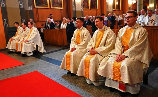 Święcenia kapłańskie w katedrze św. Mikołaja w Bielsku-Białej - 2023 - część 1.