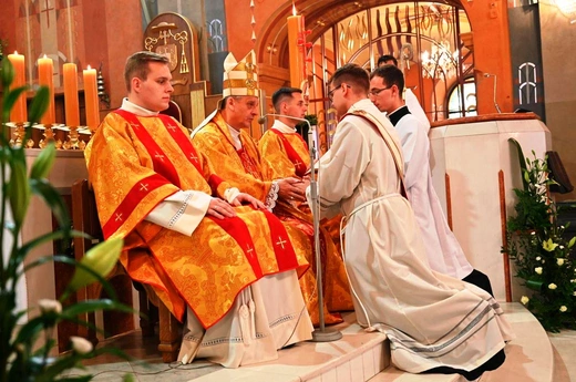 Święcenia kapłańskie w katedrze św. Mikołaja w Bielsku-Białej - 2023 - część 1.