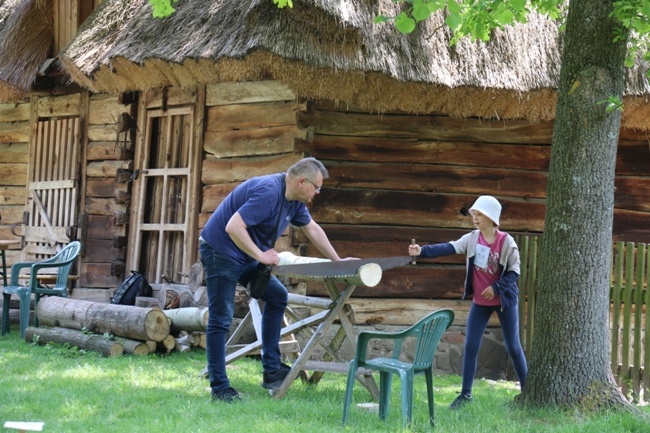 Piknik rodzinny w skansenie