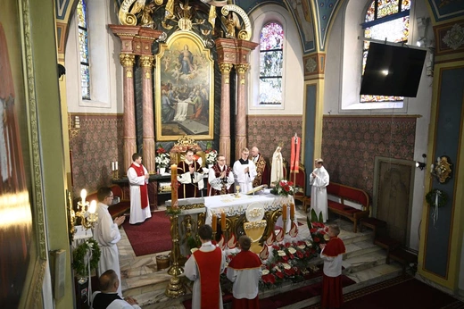 Prymicyjna Msza św. ks. Michała Juraszczyka w Zebrzydowicach