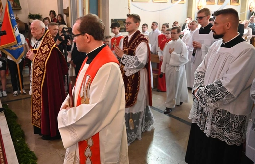 Prymicyjna Msza św. ks. Michała Juraszczyka w Zebrzydowicach